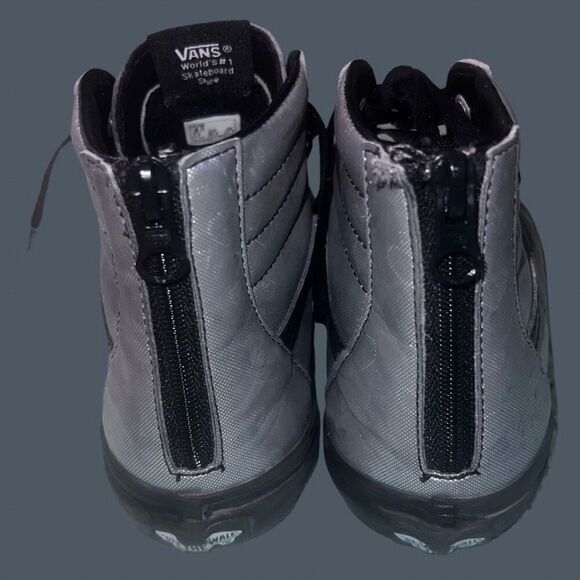 Kids Unisex Vans SK8-HI 'IRIDESCENT Silver Hearts Sneakers Size 4.5 - Picture 4 of 8